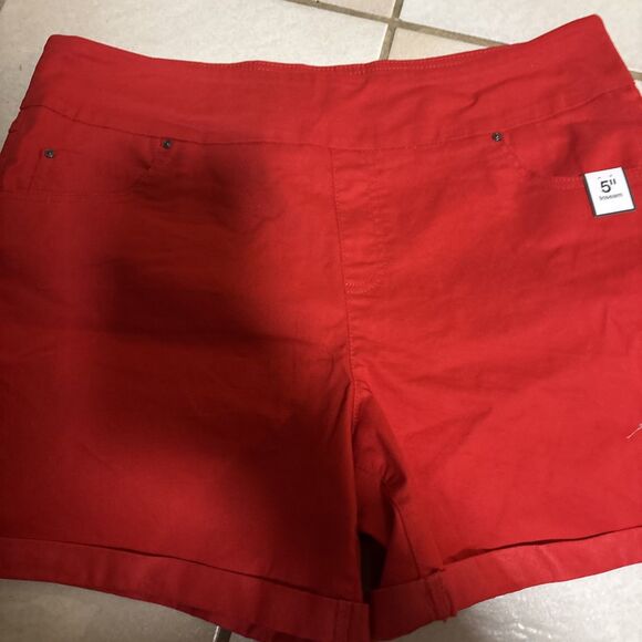 Time And Tru 5 Inch Inseam Women's size Xl 16-18 Red Shorts - Picture 3 of 7